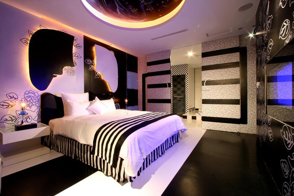 Melody Motel Keelung Εξωτερικό φωτογραφία